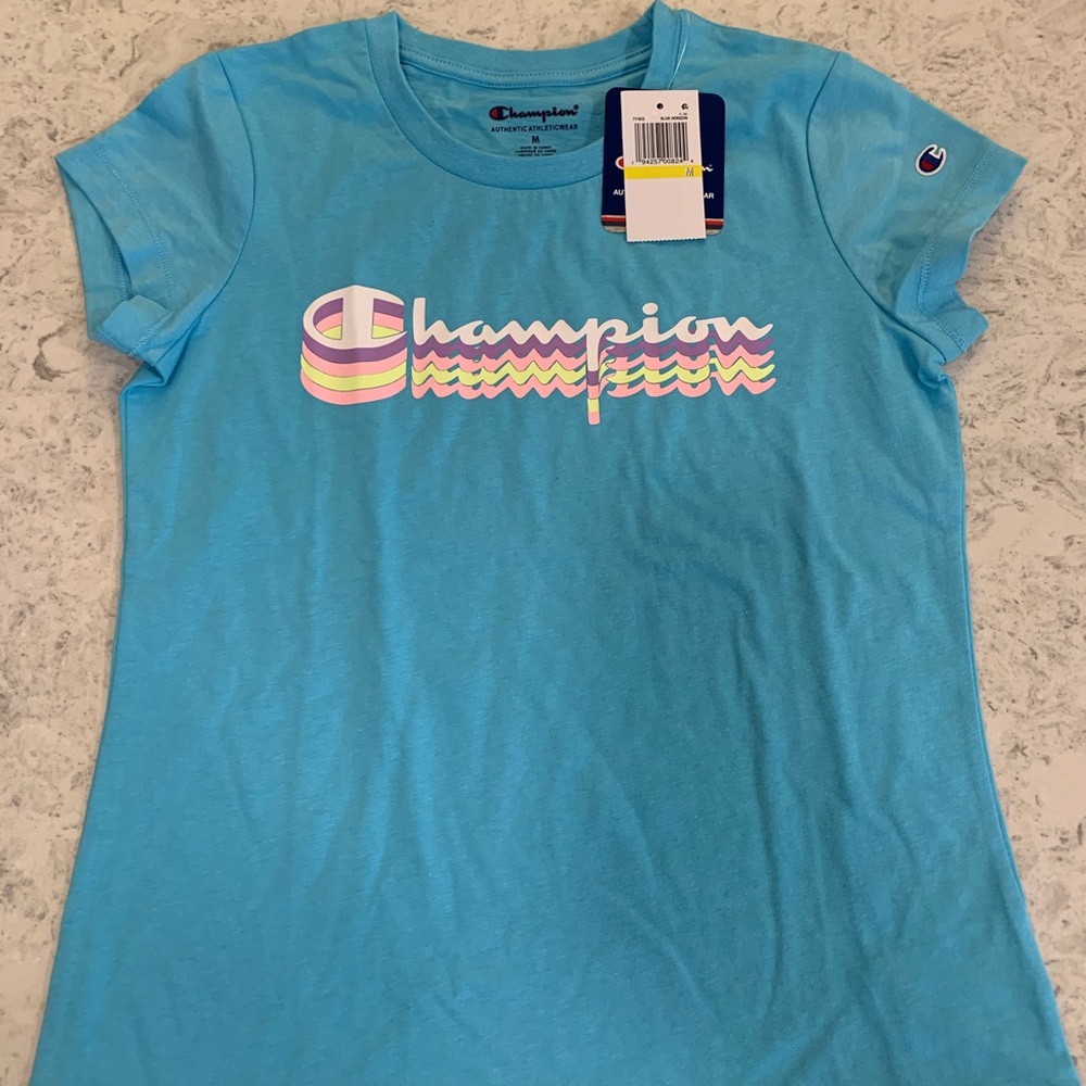 NWT! Champion girls t shirt . Medium